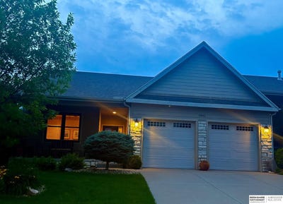 /international/us/5802-n-158th-street-omaha-ne-110108542693/