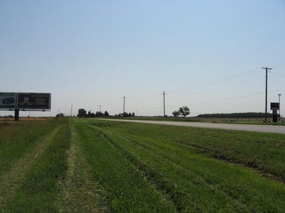 /international/us/3511-us-rt-22-3-wilmington-oh-110042384897/