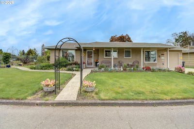 /international/us/200-s-cascade-dr-woodburn-or-110108019460/