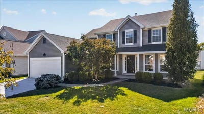 /international/us/255-cheval-square-drive-chesterfield-mn-110120587352/
