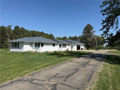 /international/us/3876-230th-street-lac-qui-parle-twp-mn-110105520892/