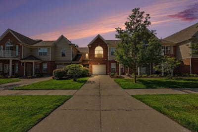 /international/us/34604-northrup-drive-chesterfield-twp-mi-110109188490/