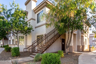 /international/us/1941-s-pierpont-drive-mesa-az-110100339585/