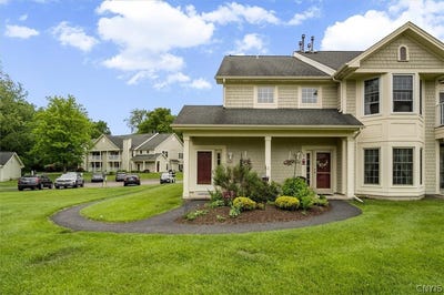 /international/us/2405-pipers-court-baldwinsville-ny-110108882629/