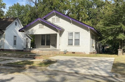 /international/us/pine-bluff-ar-110097219558/