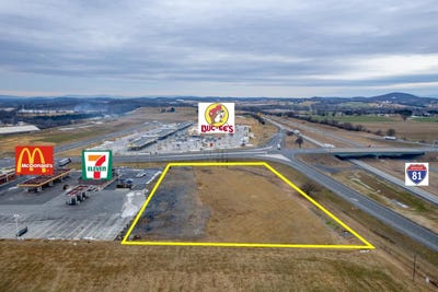 /international/us/6260-walton-way-mount-crawford-va-110105841175/