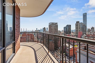 /international/us/304-e-65th-street-new-york-ny-110120457328/