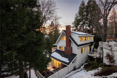 /international/us/394-ca-173-lake-arrowhead-ca-110106227911/