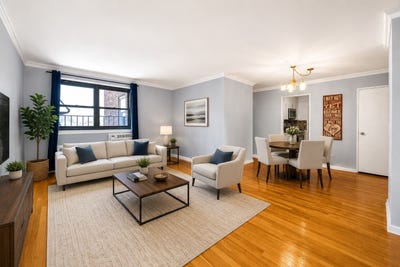 /international/us/85-10-151st-ave-howard-beach-ny-110108250754/