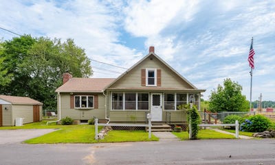 /international/us/19-haig-street-rochester-nh-110101316247/?lang=zh-cn