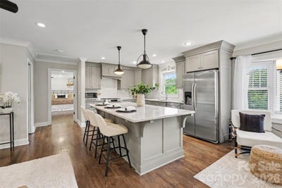 /international/us/21334-sandy-cove-road-cornelius-nc-110120152154/