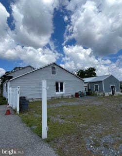 /international/us/172-winters-lane-catonsville-md-110101515845/
