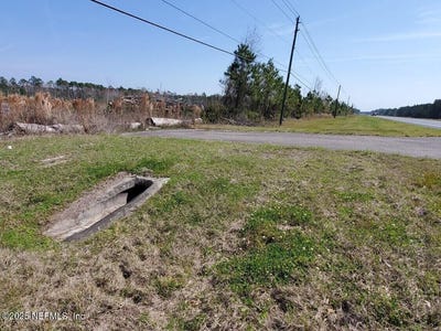 /international/us/461851-state-road-200-yulee-fl-110100560704/