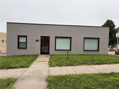 /international/us/820-kansas-avenue-atchison-ks-110107258555/