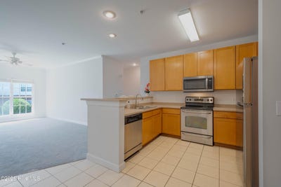 /international/us/2807-bloomfield-lane-wilmington-nc-110100466652/