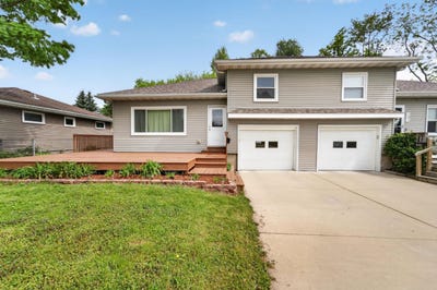 /international/us/203-fairview-court-waunakee-wi-110108360882/