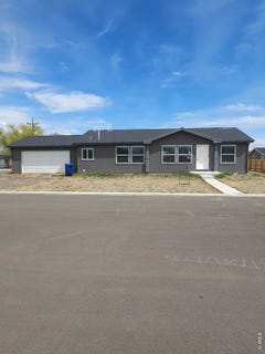 /international/us/113-juniper-cir-log-lane-village-co-110107802513/