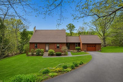 /international/us/93-english-range-road-derry-nh-110108492111/