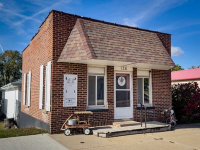 /international/us/138-n-linden-st-lamoni-ia-110103305308/