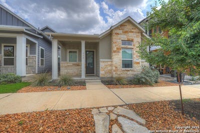 /international/us/777-n-academy-new-braunfels-tx-110099168840/