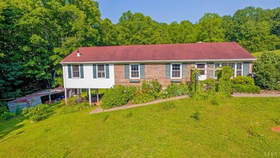 /international/us/1494-buffalo-mill-road-evington-va-110107383946/