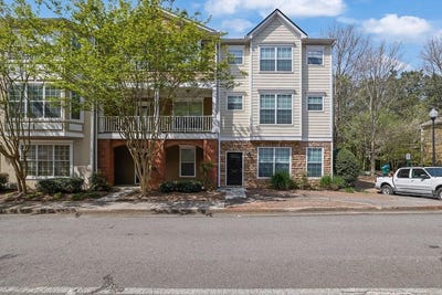 /international/us/215-riverstone-commons-circle-canton-ga-110107312669/