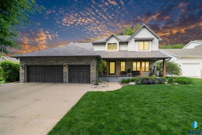 /international/us/3416-s-jesse-james-cir-sioux-falls-sd-110108532939/
