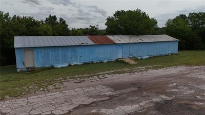 /international/us/200-oak-street-palo-pinto-tx-110100393834/