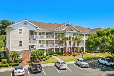 /international/us/5825-catalina-dr-myrtle-beach-sc-110108208076/