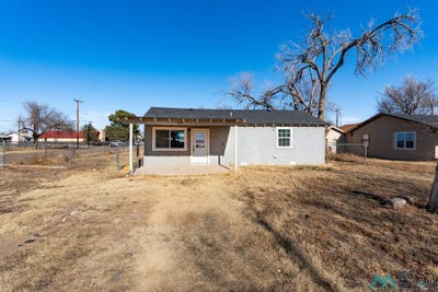 /international/us/1001-s-boulder-portales-nm-110105387041/