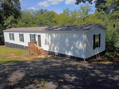 /international/us/67-september-circle-waynesboro-va-110110124817/