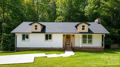 /international/us/32-bowen-drive-belmont-nc-110120106704/