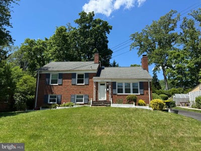 /international/us/5313-easton-drive-springfield-va-110107958342/