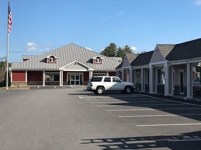 /international/us/12-yeaton-road-plymouth-nh-110104154256/
