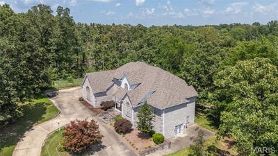 /international/us/2566-stone-ridge-drive-poplar-bluff-mo-110100562577/