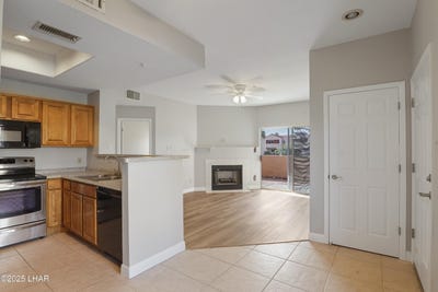 /international/us/1650-s-smoketree-ave-lake-havasu-city-az-110104437273/