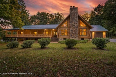 /international/us/2204-church-hill-road-lehighton-pa-110120530621/