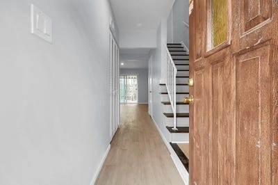 /international/us/2370-s-woodbrook-circle-columbus-oh-110098566389/
