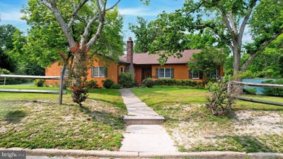 /international/us/824-canal-street-turnersville-nj-110100070540/