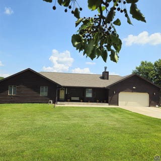/international/us/5334-nw-rochester-rd-topeka-ks-110108167273/