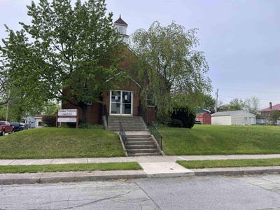 /international/us/639-putnam-street-fort-wayne-in-110107613764/