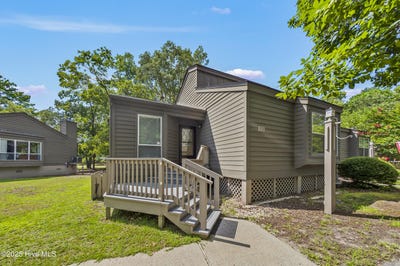 /international/us/7801-windward-drive-new-bern-nc-110103632773/