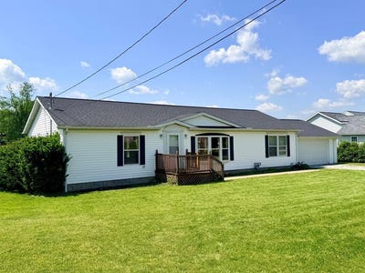 /international/us/542-e-campbell-street-loudonville-oh-110108139290/