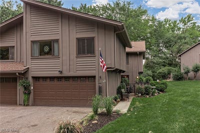 /international/us/791-geddes-bluff-sagamore-hills-oh-110110217718/