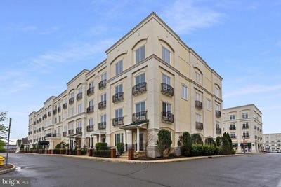 /international/us/1-commerce-robbinsville-nj-110099267650/