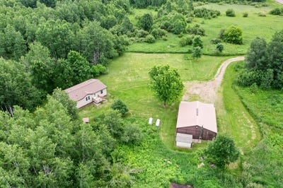 /international/us/41564-73rd-street-milaca-mn-110109140678/