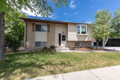 /international/us/3913-s-boothill-dr-w-west-valley-city-ut-110108627526/