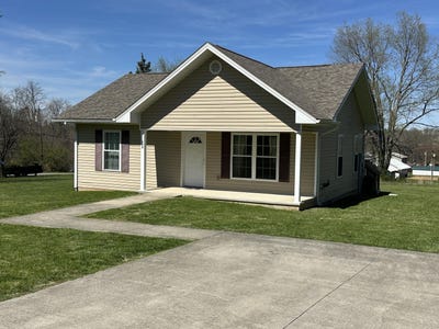 /international/us/372-rolling-acres-drive-monticello-ky-110106312618/