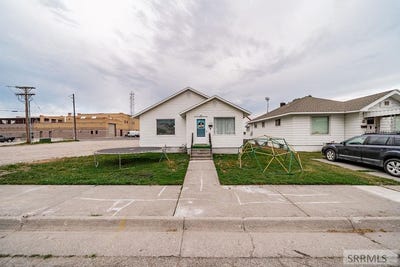 /international/us/128-webster-avenue-rexburg-id-110108477366/