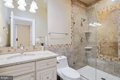 /international/us/10813-lockland-road-potomac-md-110097926668/